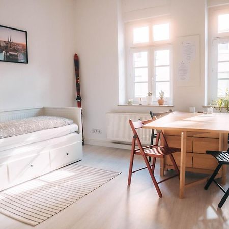 Gemutliche 45M² Wohnung Mit Netflix & Disney+ Erfurt Exterior foto